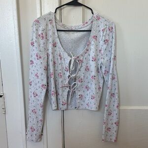 Aerie Floral Lace-Up Gray Cardigan